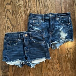 American Eagle Super Stretch Denim Shorts - Size 4